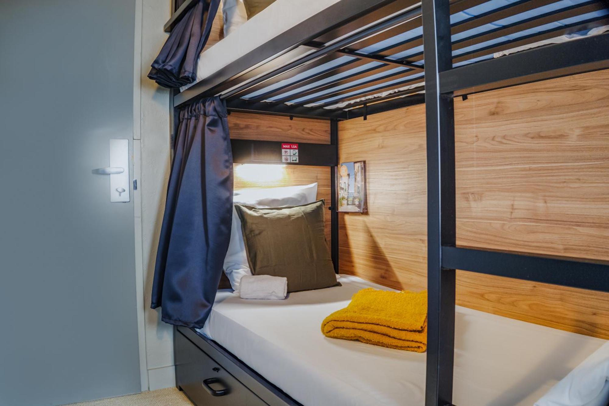 Private Dormitory Room with Shared Bathroom (2 Adults),1654298956:JPEG